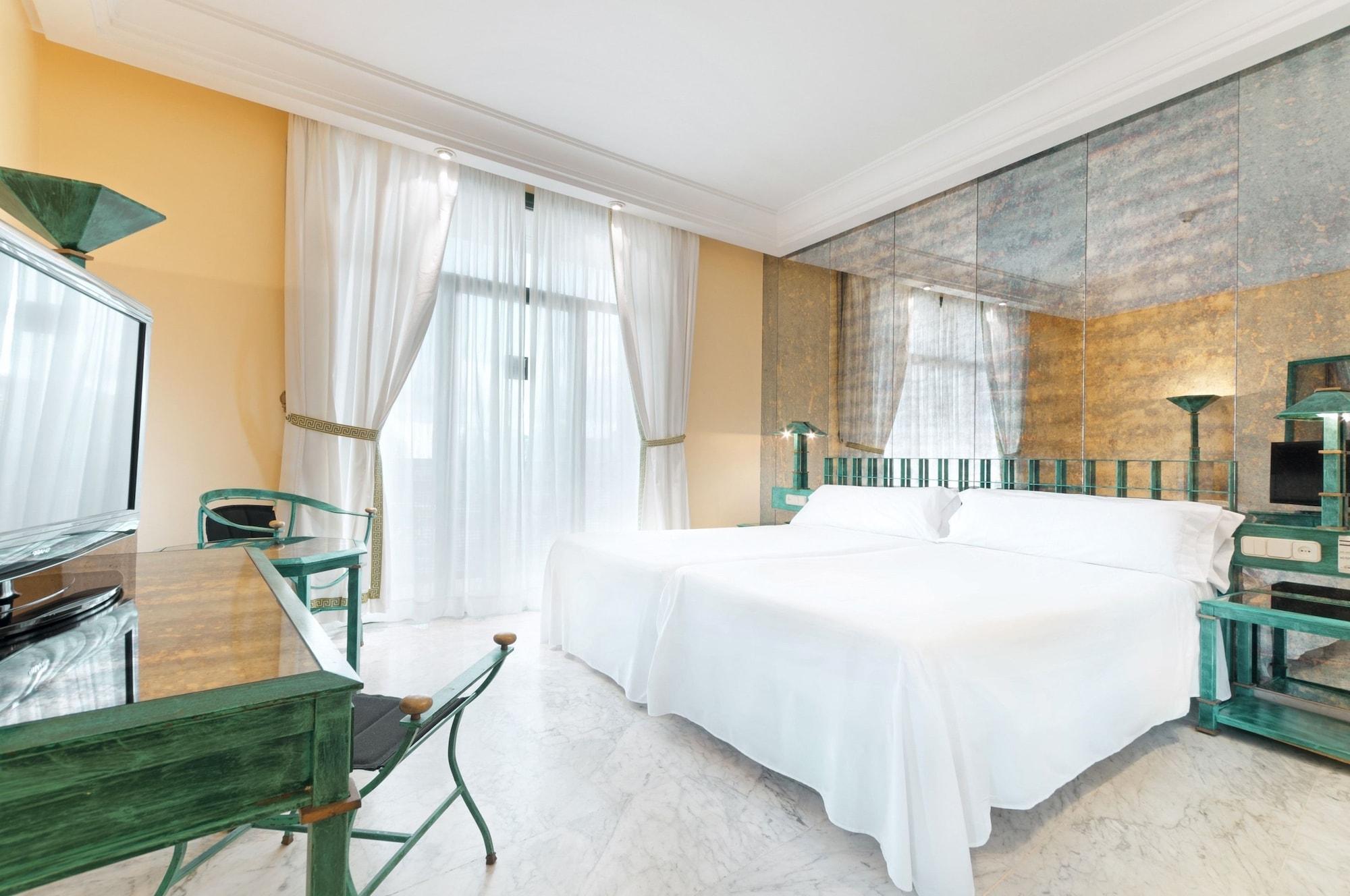 Azz Merida Medea Hotel Kültér fotó