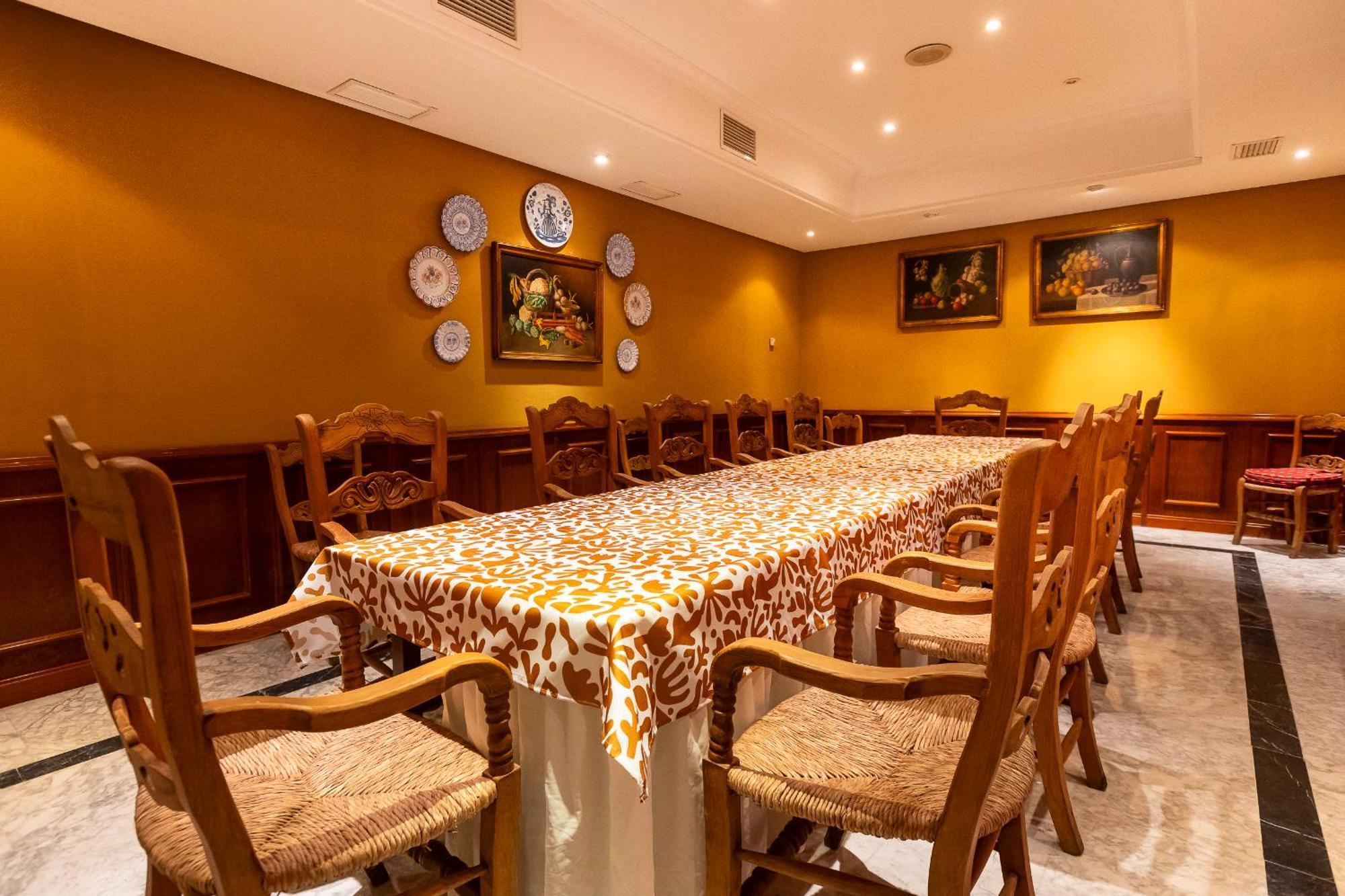 Azz Merida Medea Hotel Kültér fotó