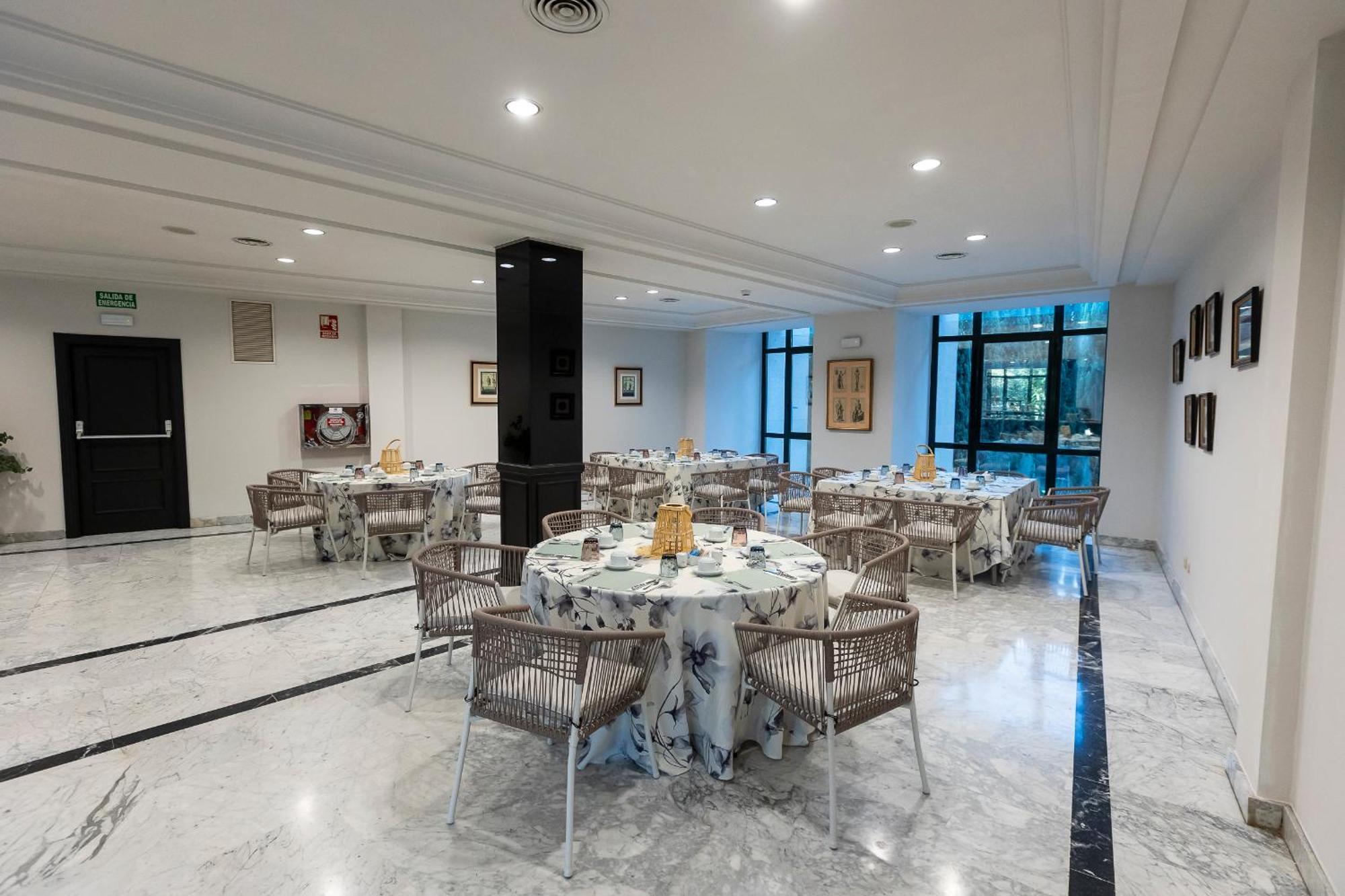 Azz Merida Medea Hotel Kültér fotó