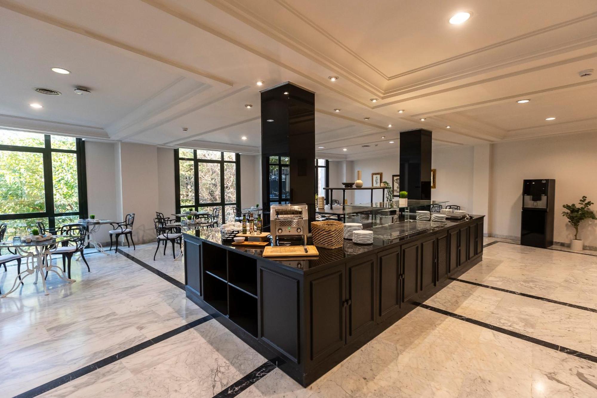 Azz Merida Medea Hotel Kültér fotó