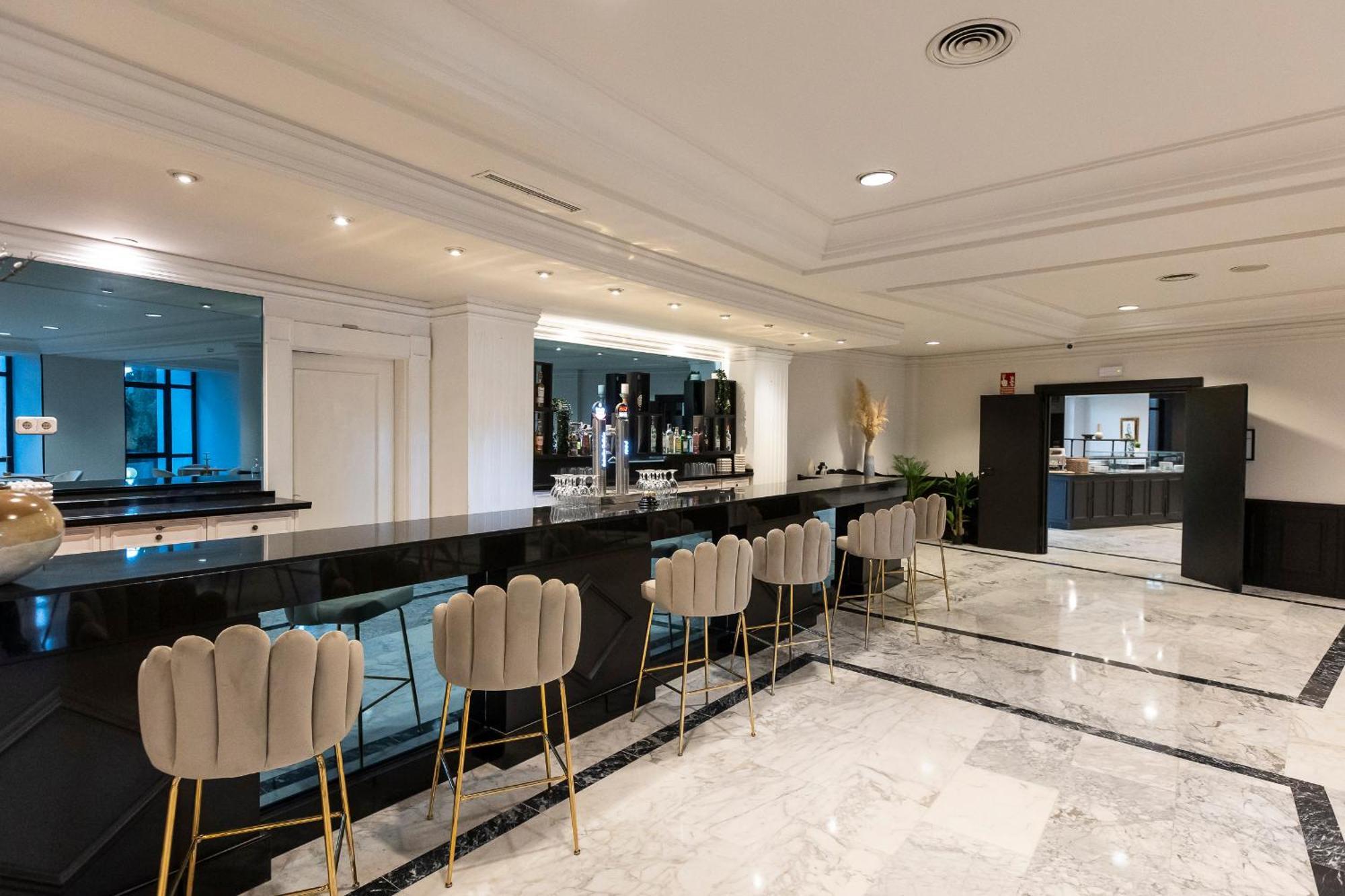Azz Merida Medea Hotel Kültér fotó