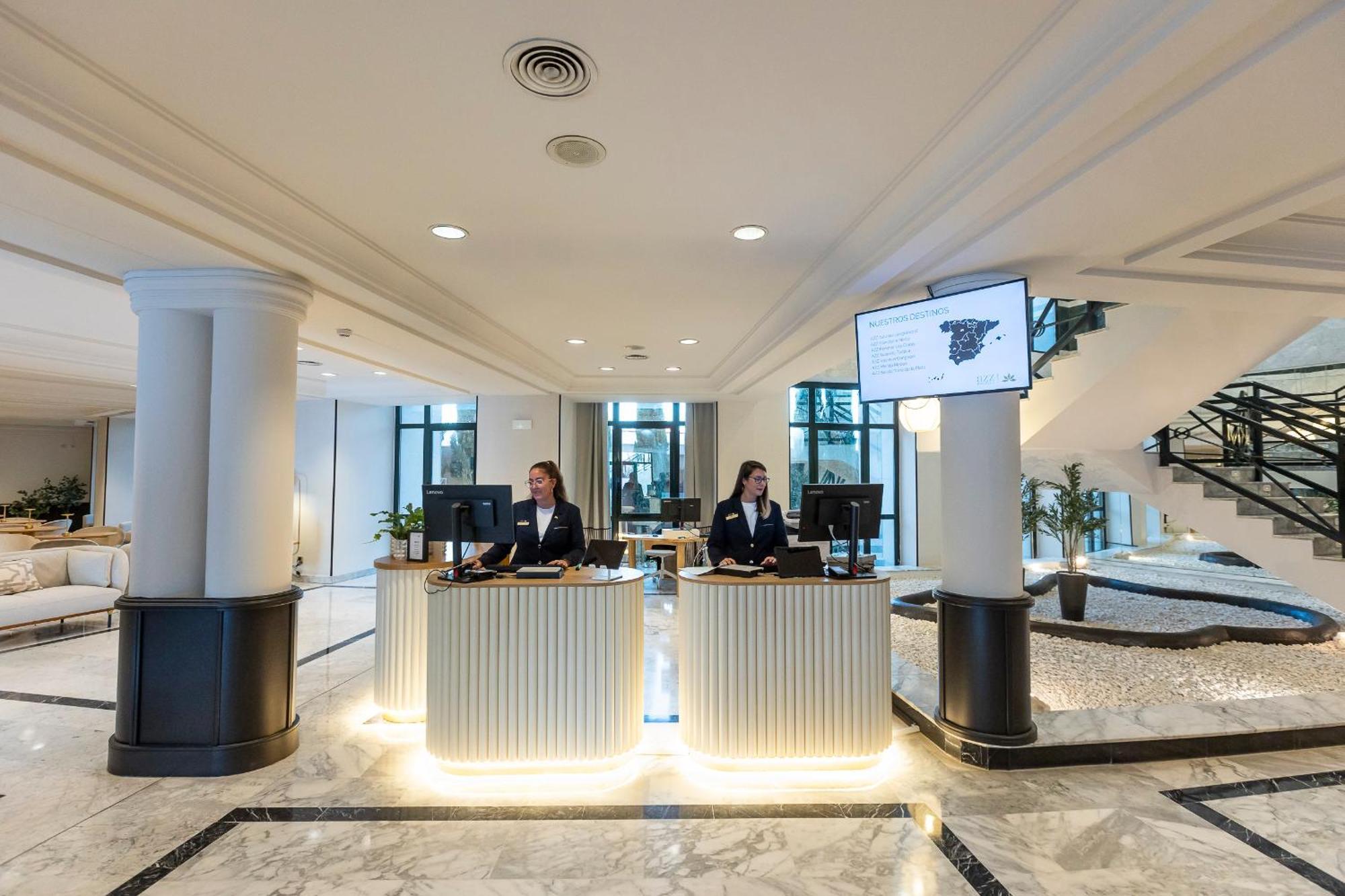 Azz Merida Medea Hotel Kültér fotó